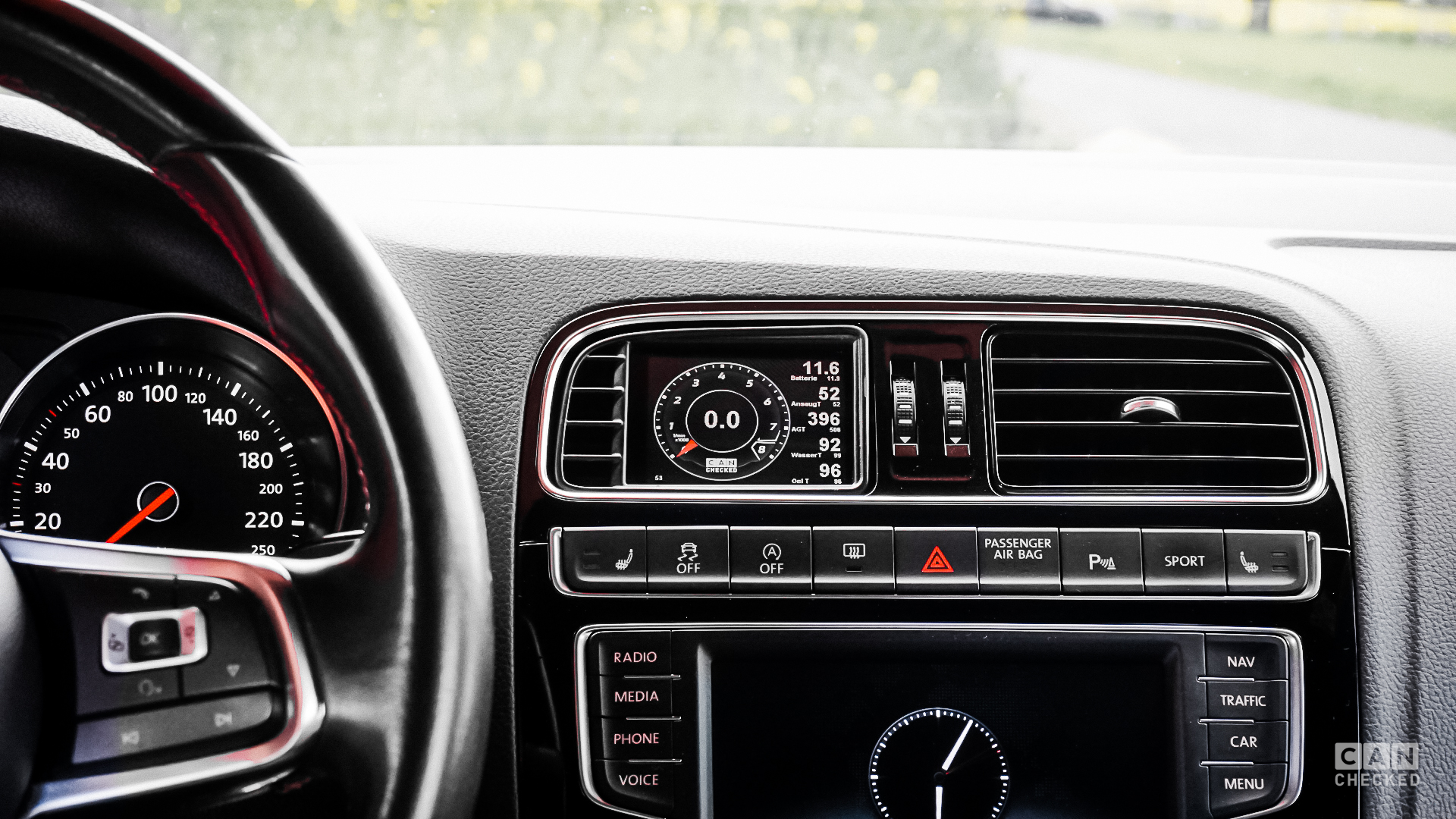 VW Polo 6R TSI 2014 Radio Lenkrad Mittelkonsole Lüftung in